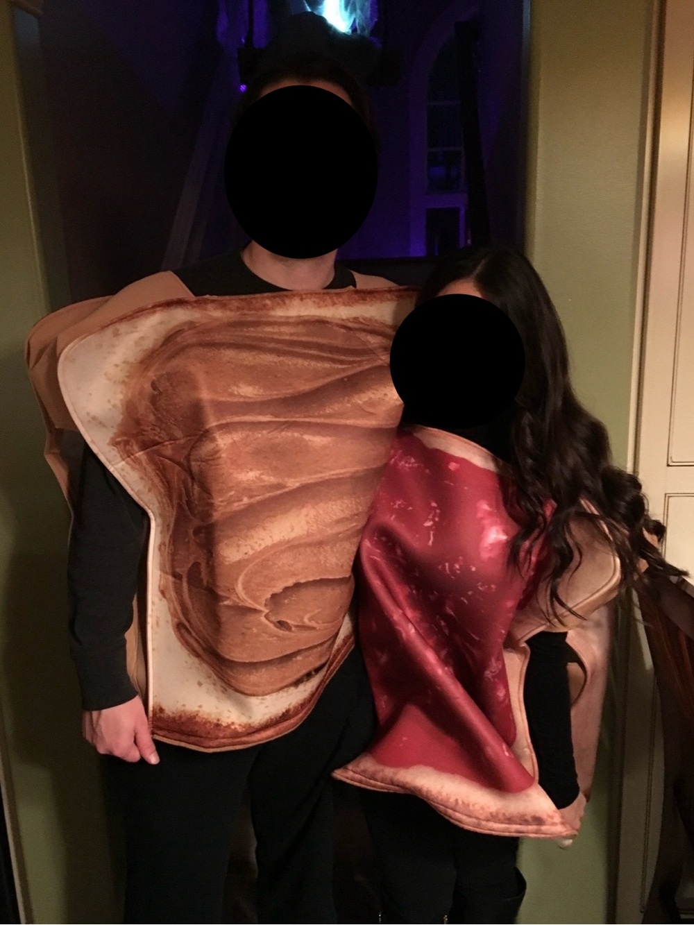 Couples Peanut Butter & Jelly Halloween Costumes – Spirit Halloween